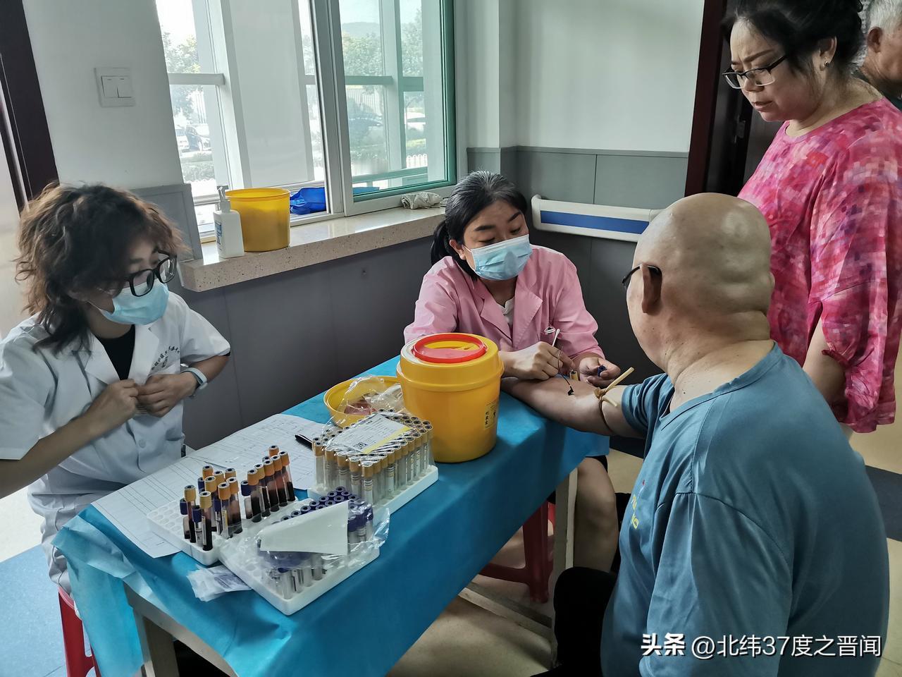 万柏林区西铭敬老院：免费体检暖人心 守护特困老人健康

近日，万柏林区西铭敬老院
