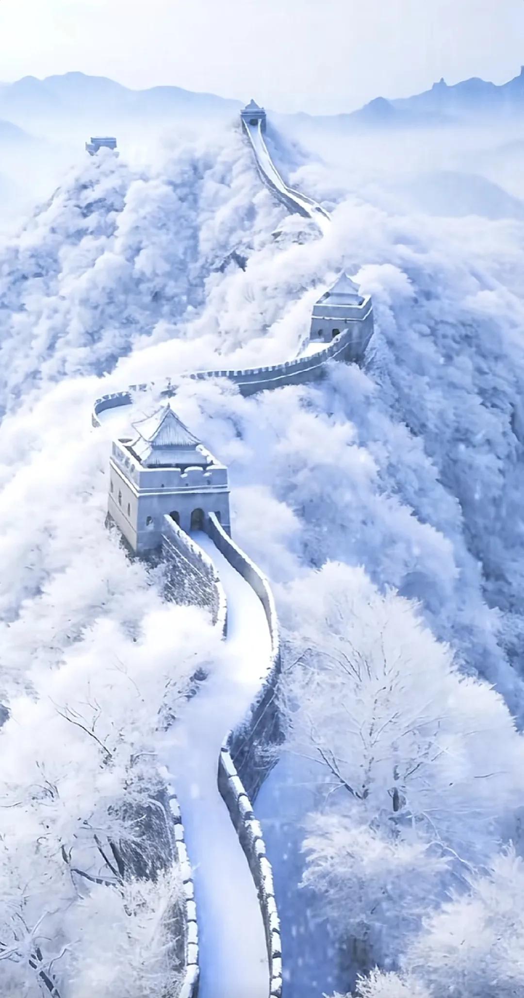 雪花，是上天降落人间的精灵，她，纯洁无瑕，纤尘不染，风姿绰约。她是冬天的思恋，也