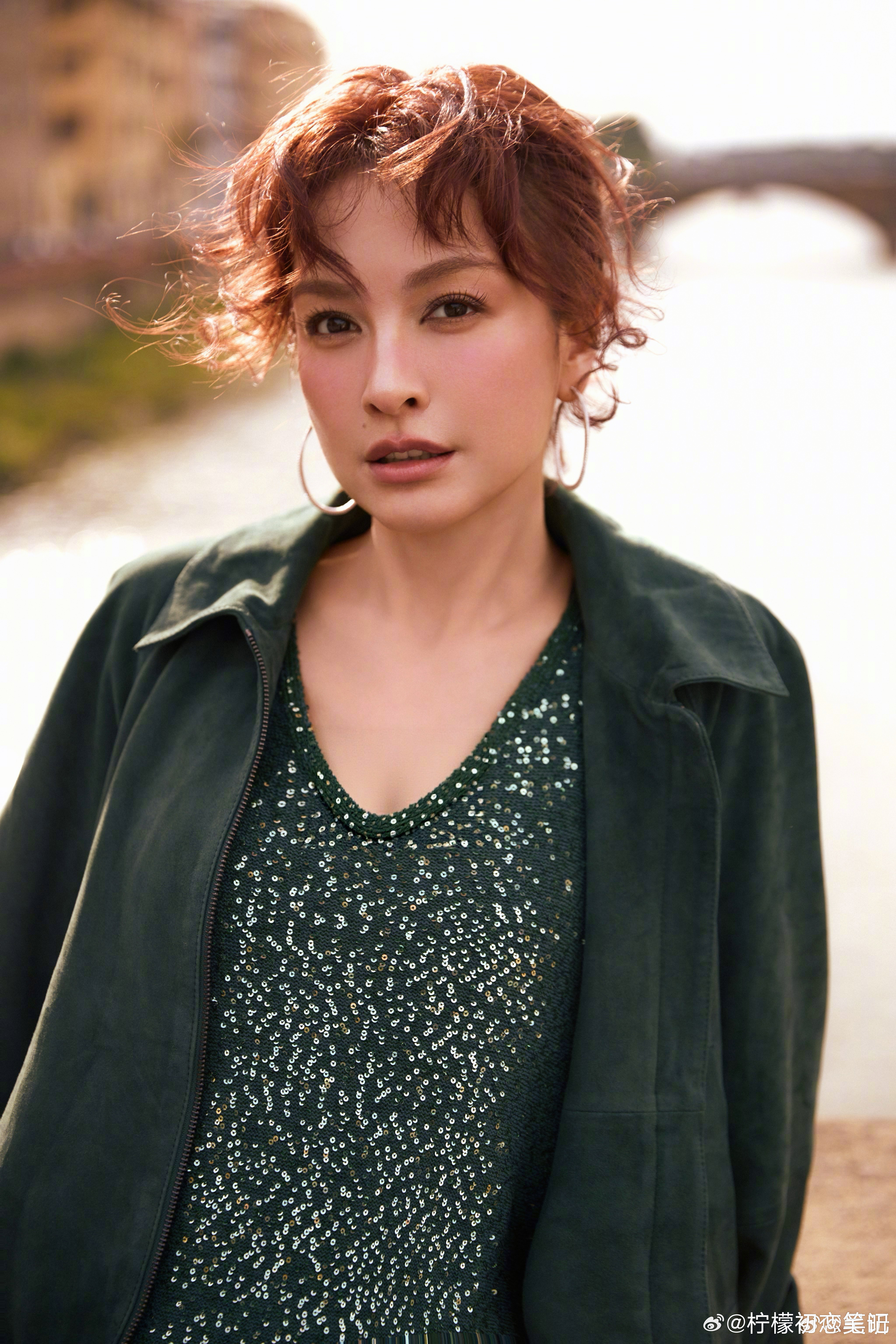吴昕怎么又瘦了吴昕又瘦了 吴昕又瘦啦，身形匀称苗条，没有臃肿感，体态自然大方，皮