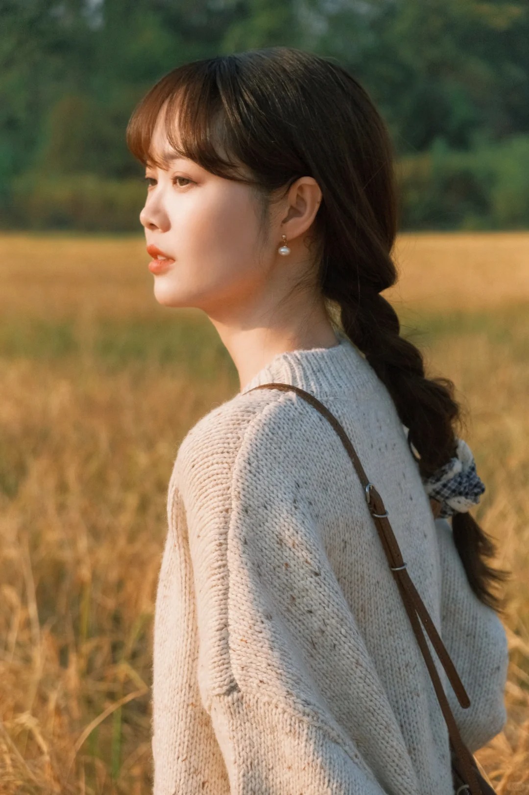 .收工大家多多点赞转发，今天比较忙但是盘面是很乱得，该强得方向不强，该回流得也没