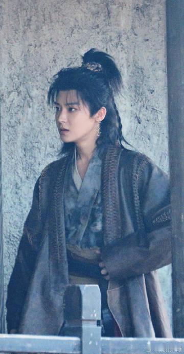 侯明昊杨无间 侯明昊与杨无间在《碧血蝉》中将以全新角色展现惊艳演技，江湖的风云又