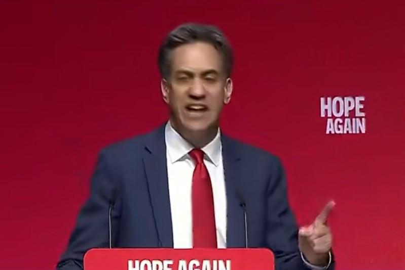 英外交大臣发表对俄强硬表态
据外媒，英国外交大臣米利班德在利物浦举行的工党大会上