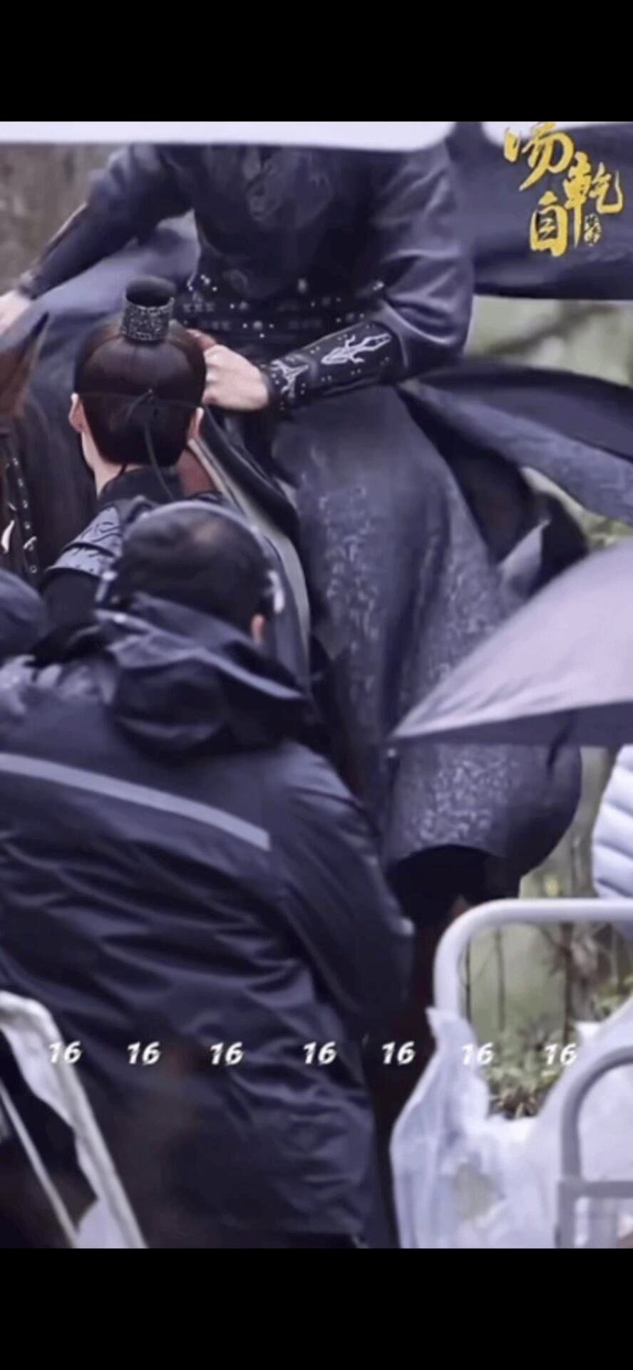 陈哲远一笑随歌爱奇艺飙升榜第二了一笑随歌飙升榜第二怎么办呢，陈哲远下部剧梦花廷也