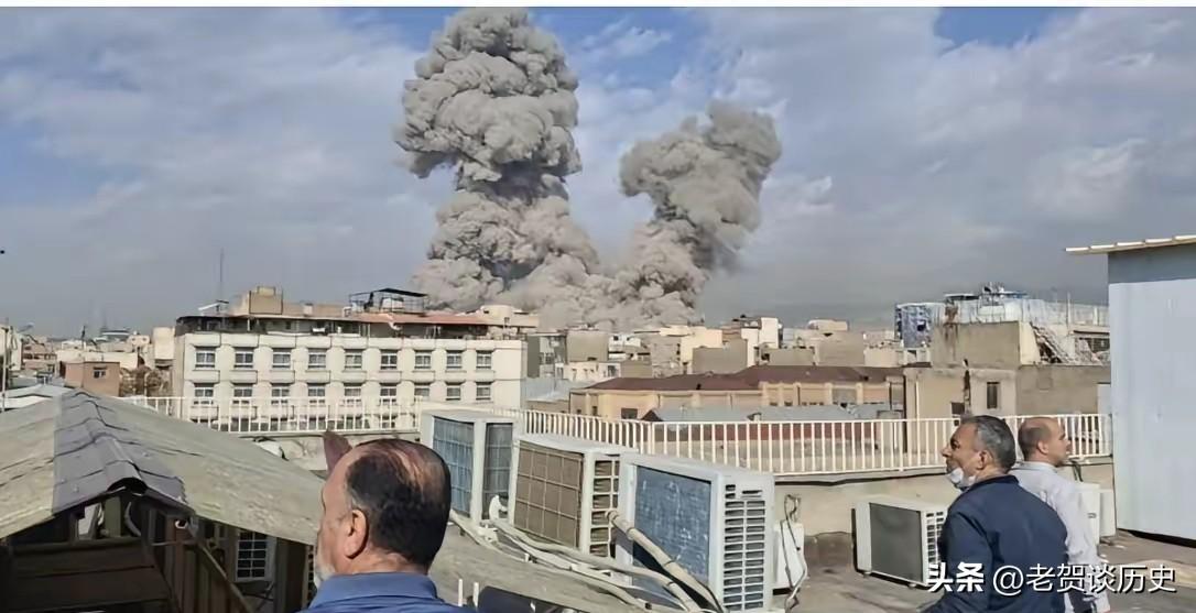 沙特阿拉伯站队了？只骂伊朗，不提美国和以色列。今天沙特强烈谴责伊朗对阿联酋、巴林