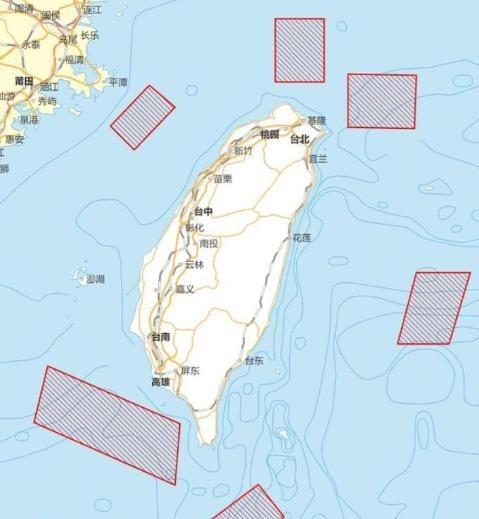 台湾回归后，不设省、不设行政区，直接比照美国的夏威夷模式，设立“特别军事区”，你