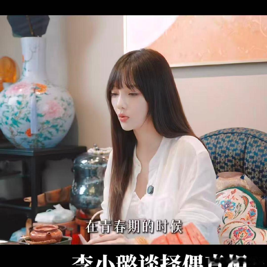 贾乃亮在综艺里的慌乱只是初次带娃的生疏，而非不爱孩子，这些年甜馨的主动亲近、暖心
