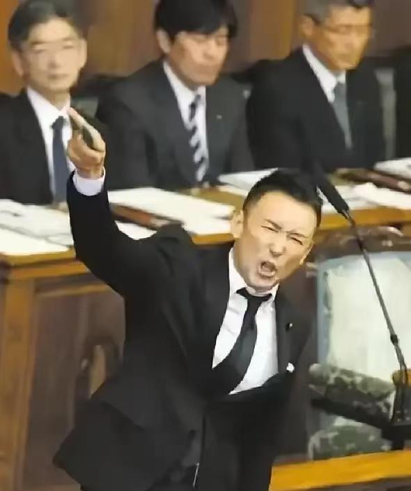 日本国会议员山本太郎在国会发言时说：我们不应该仇视中国，中国军队从来没有踏上日本