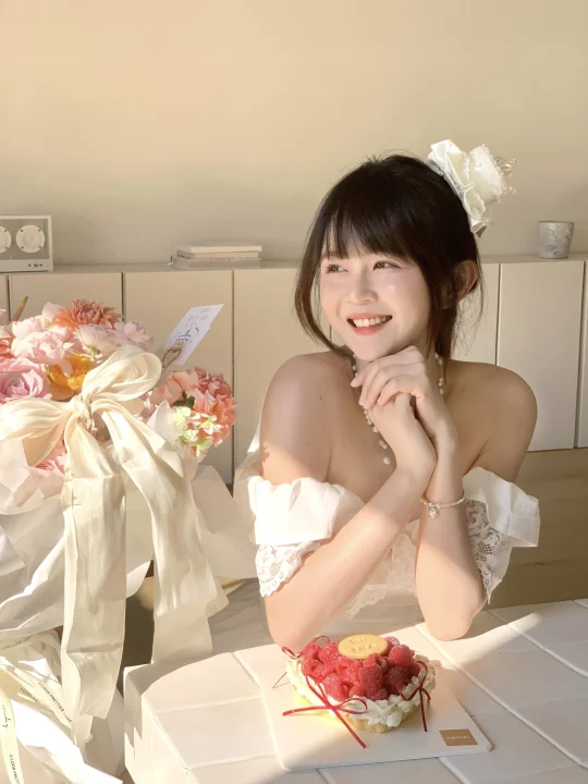 今天有一个小蛋糕是为我而诞生🎂ིྀ ˎˊ˗