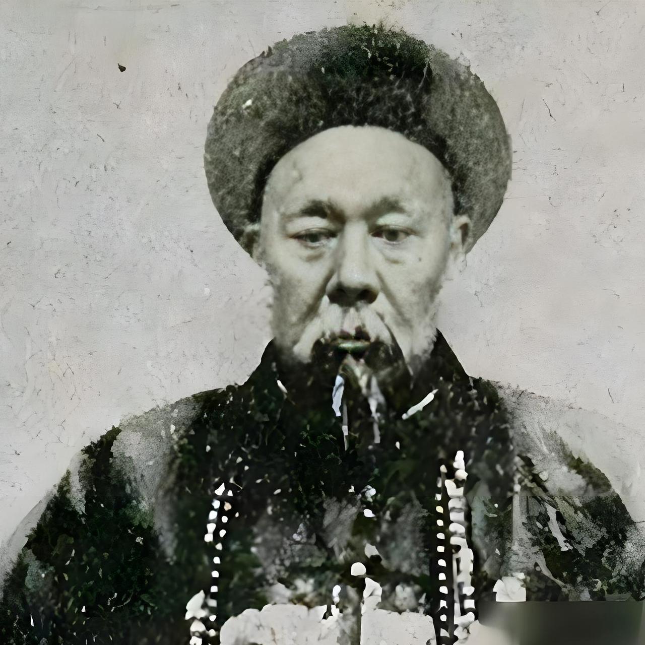 [中国赞]庚子事变后，洋人要求清政府处死一批主战派大臣。当名单递给慈禧时，慈禧圈