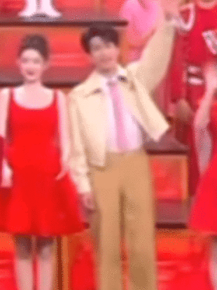 黄子弘凡是邓超幼年体吧确认过眼神，是邓超看了都要点头的活力！黄子弘凡把显眼包气质