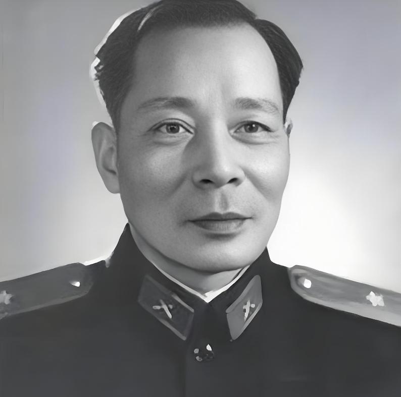 1938年，国军团长廖运周在撤退途中，发现友军丢弃的上万发炮弹。他没上报，反而跑