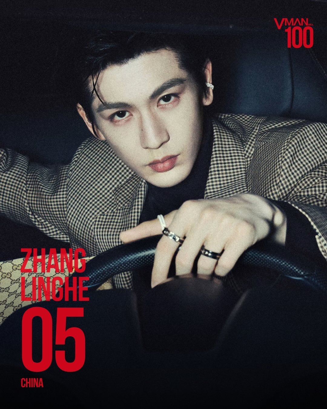 来自东南亚版时尚男刊《V Man》权威发布，张凌赫入选今年百大影响力男星，并且成