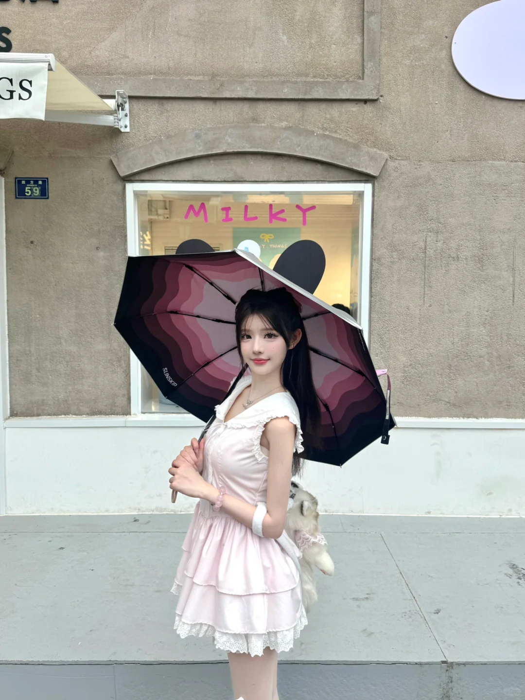 要热化了，高温暴晒去迪士尼需要硬防晒