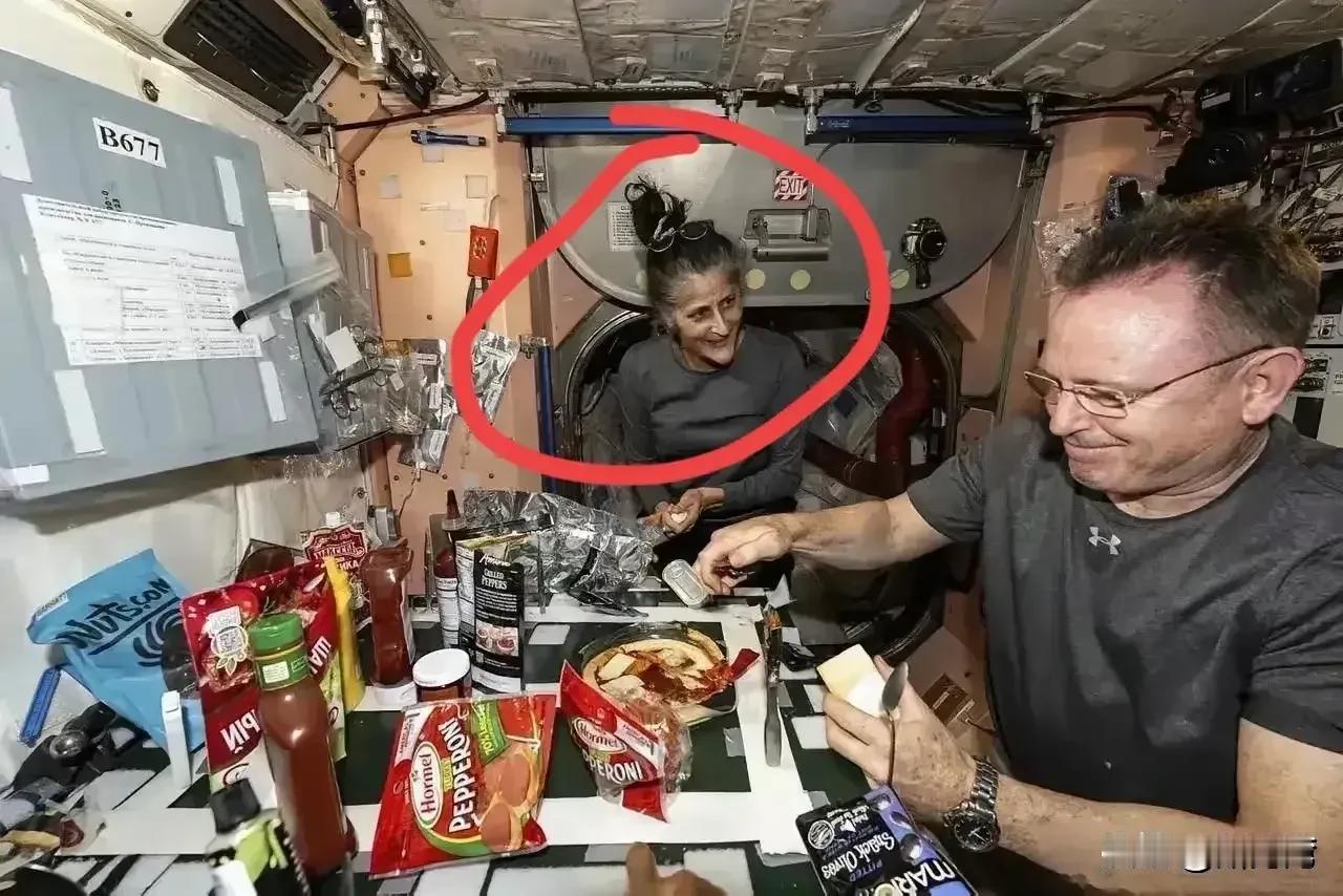 大事不妙，至少要到2025年3月份底才有机会回到地球！（来自环球网消息）