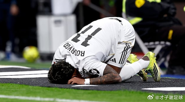 据西班牙媒体《阿斯报》报道，皇马前锋罗德里戈明天将接受膝盖手术，预计恢复期为10