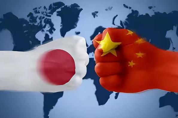 日本彻底掀翻了谈判桌，东方大国这招反击太狠了！又有最新消息传来，日本干脆彻底不玩