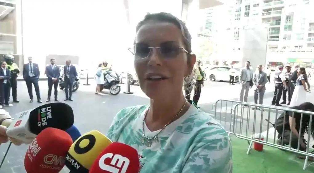 C罗的最后一舞？
C罗姐姐卡蒂娅·阿韦罗接受葡萄牙Sport TV采访时表示：4