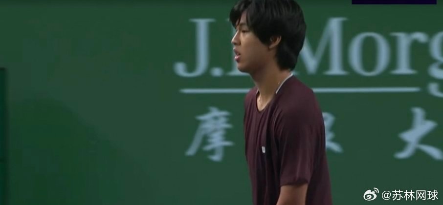 宁波75第二轮周意6-2/4-6/4-6不敌德莱尼，无缘八强第一盘之后，以为可以