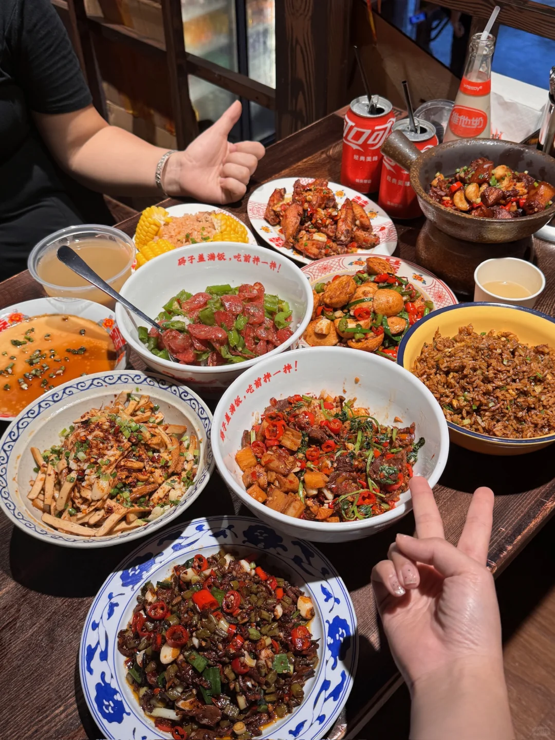 卧槽！浙大学子吃的真好啊啊！！