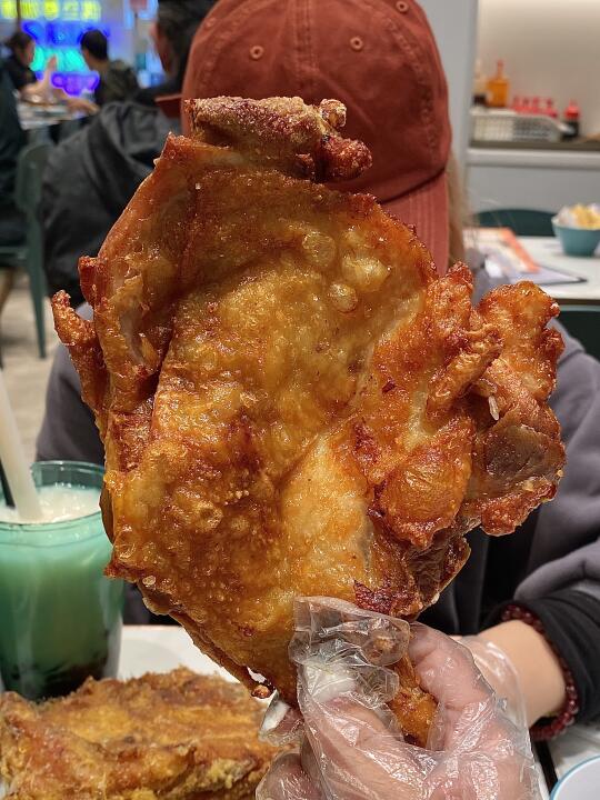 来香港只做一件事 直奔这家大大大鸡腿！！