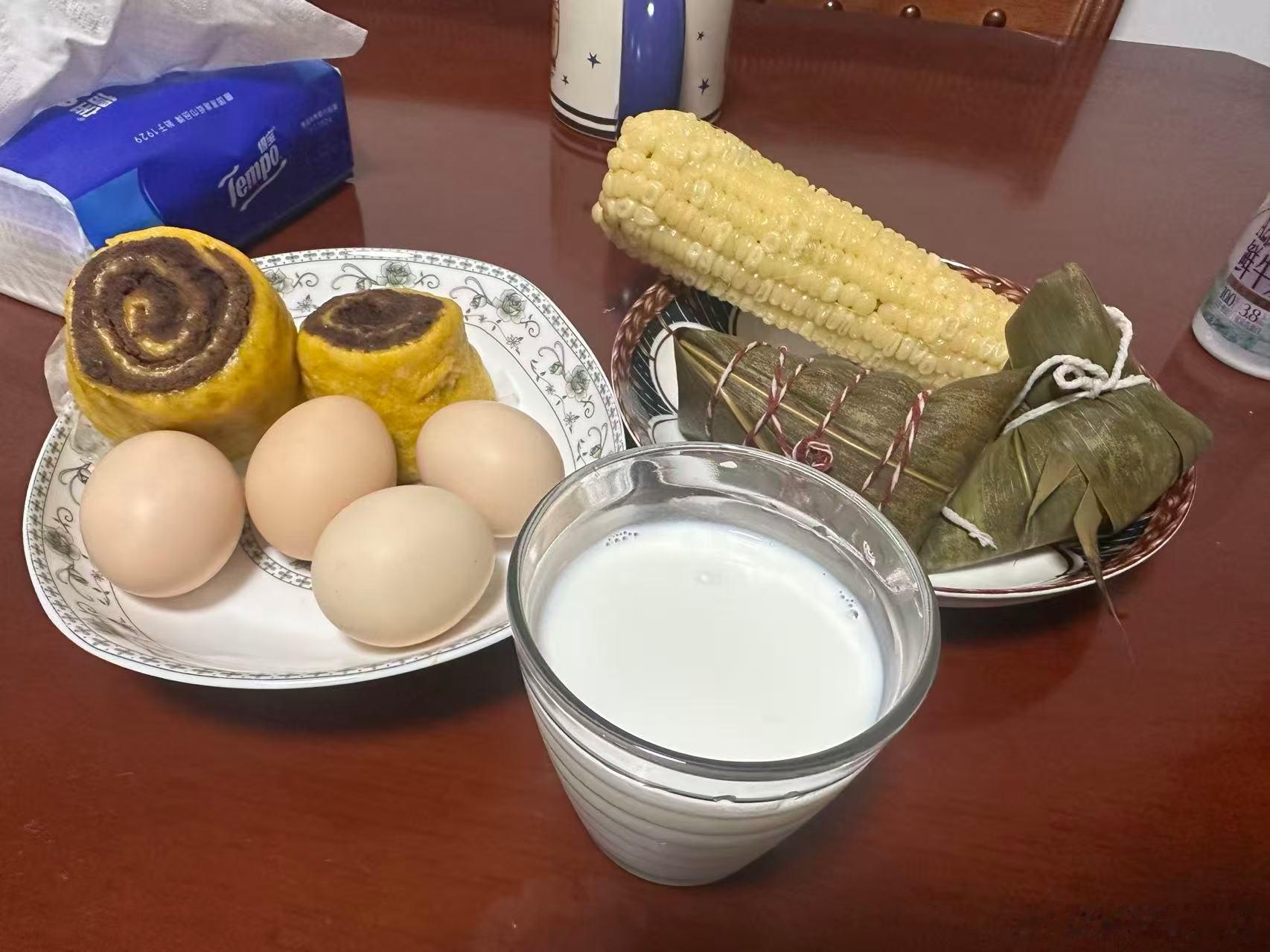 早饭要吃饱 