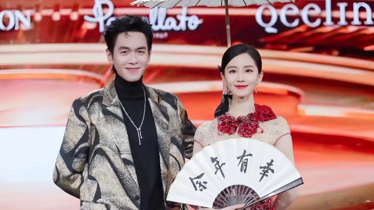 圆了半个梦吧，感觉俩人应该没啥对手戏 