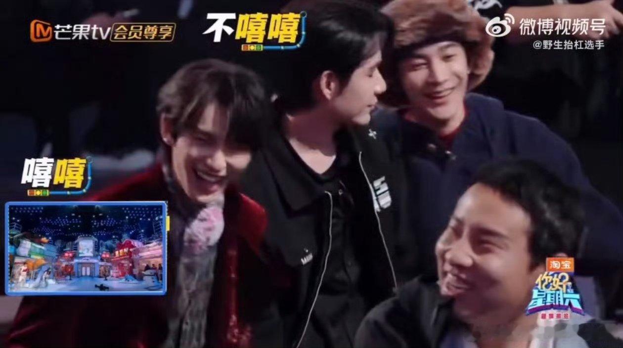 徐志胜沈月三搭尬舞，汗流浃背太有画面感 