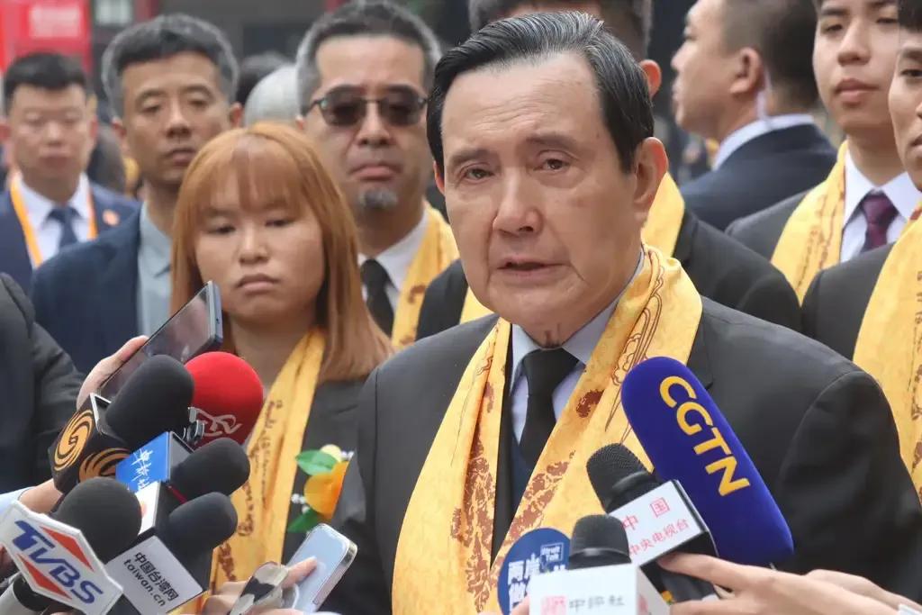 马英九将率团于6月14日至27日访陆。
6月11日，国务院台办举行例行新闻发布会