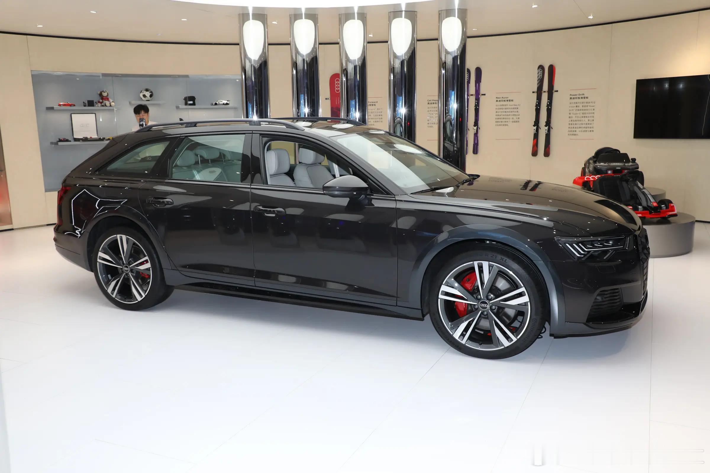 关于旅行车 Touring 这这种车求求项目组谨慎加长啊！🥺🥺在我知道的范围