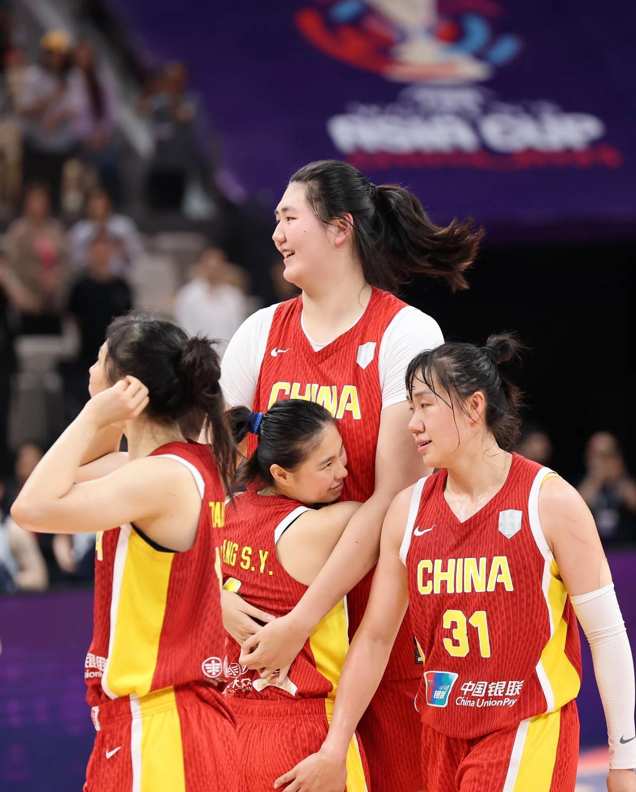 我喜欢自己喜欢的球员，但我同样喜欢中国女篮这个集体！

中国女篮的亚洲杯已经过去
