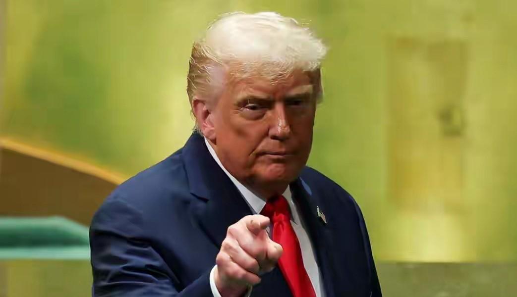 中东局势一波未平一波又起。
近日，伊朗议会通过了一则法案。伊朗预计会对所有通行霍