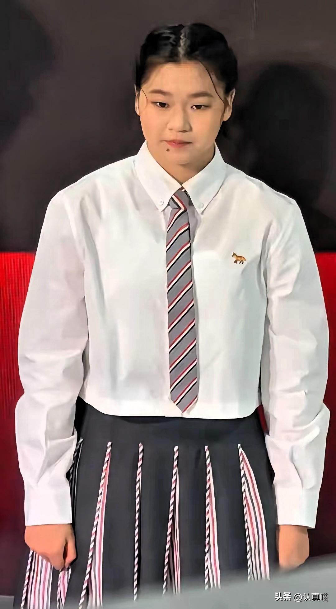 李宁这下真要悔青了！谁能想到，全红婵刚官宣成为万家乐首位全球代言人，母公司顺钠股