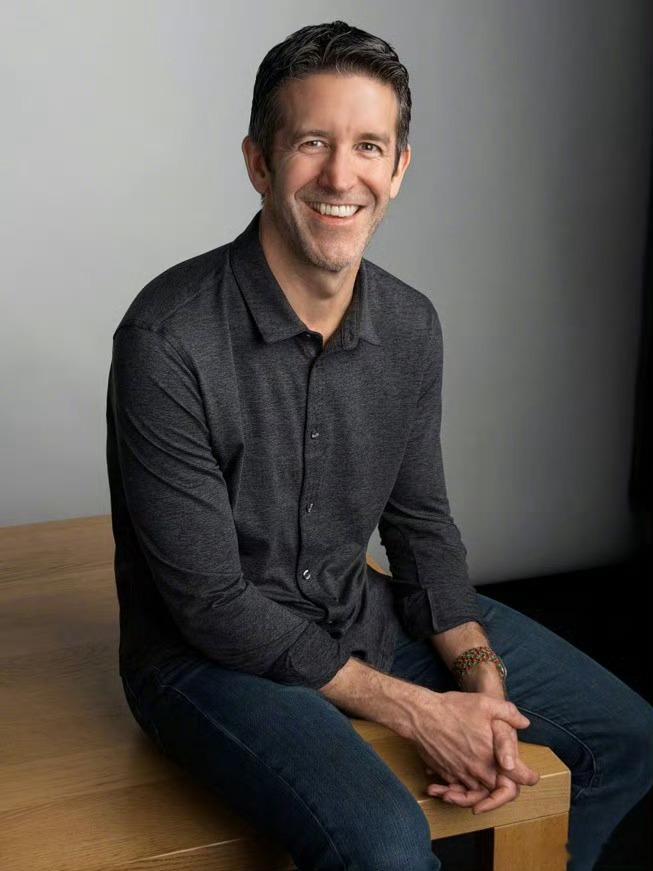 库克不再担任苹果CEO 卧槽，重大消息：蒂姆·库克宣布将于9月卸任苹果CEO，转