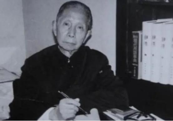1955年，蒋介石的女婿被判刑15年，其妻子亲自出面找周总理求情，周总理指示：“