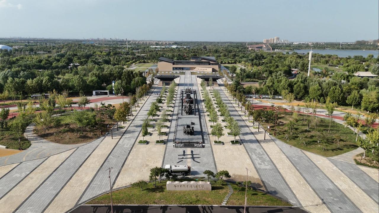 | 邢台城市规划展览馆采风记

一座城市的雄心与温度，都藏在它的规划馆里。近日庄