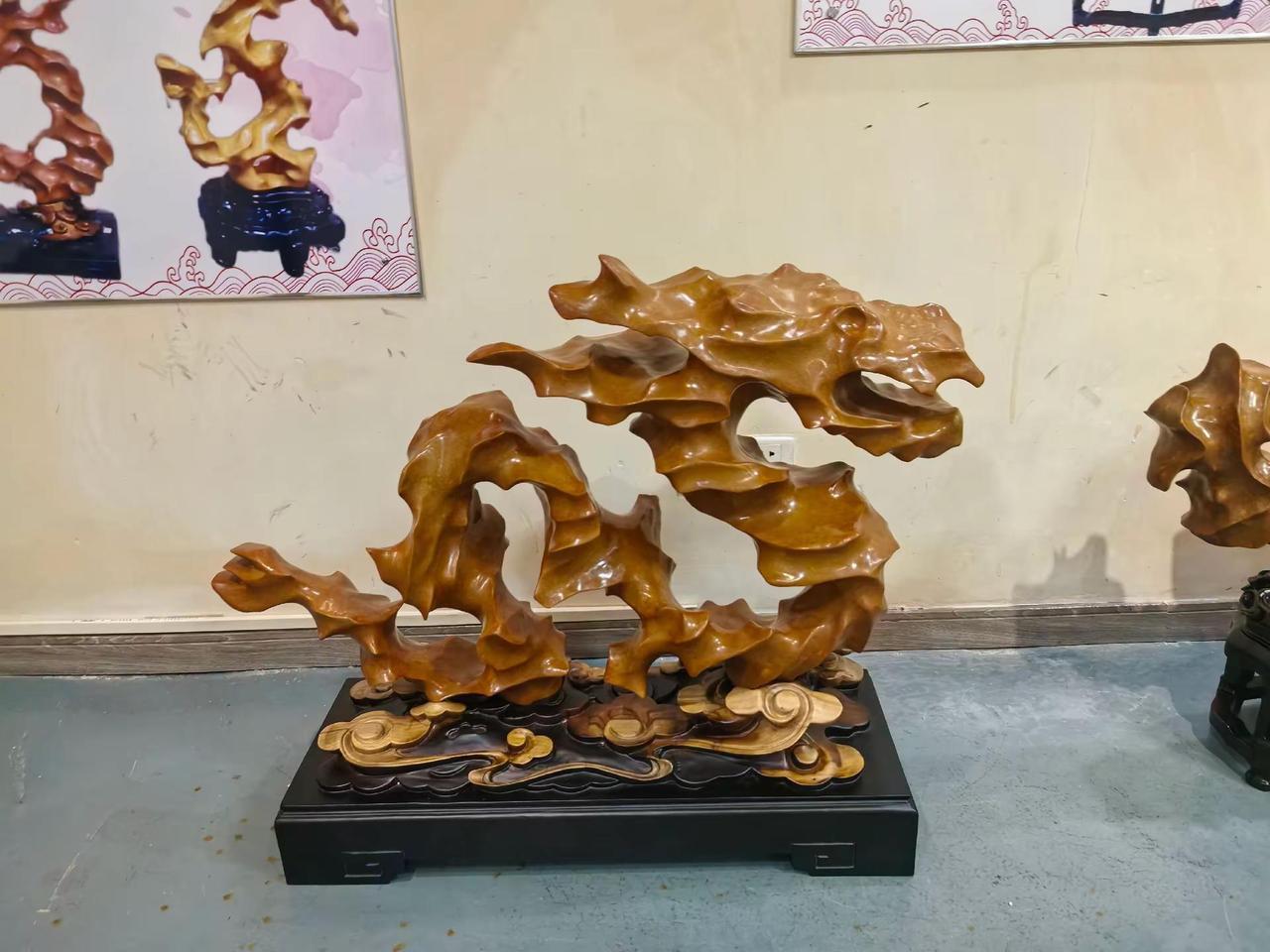 天花板唯一《龙天下厅》23方龙柜阵 。精简馆藏备案短句 阵列名称：《龙天下厅》2