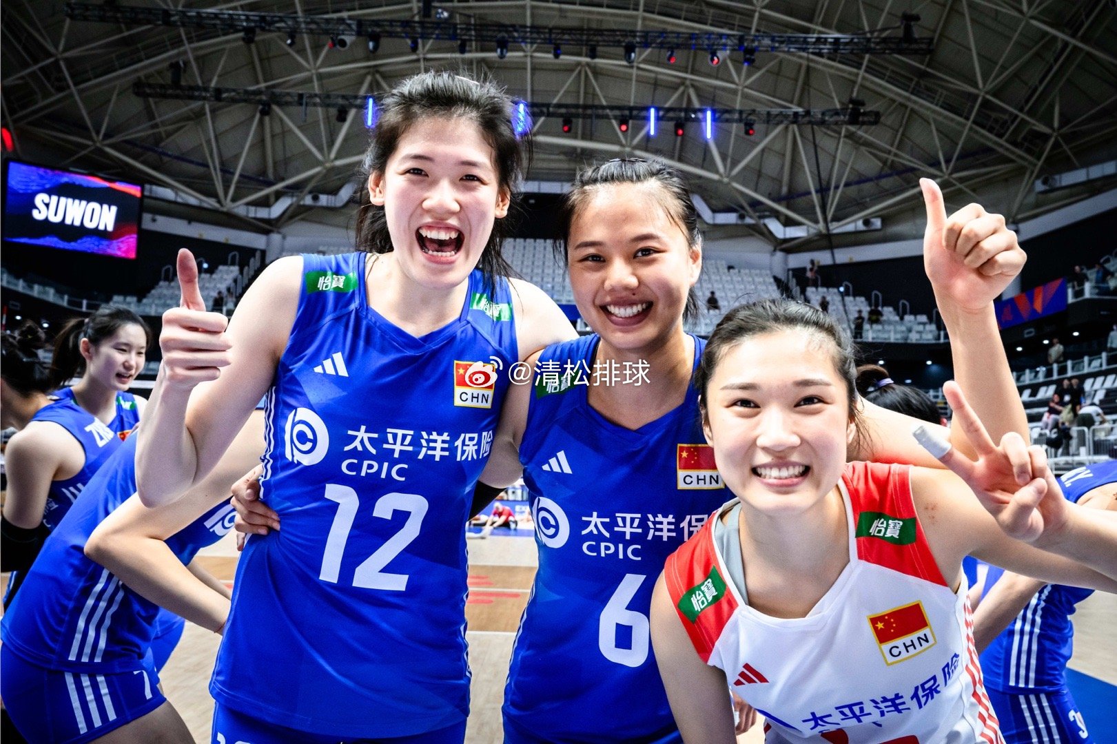 距离2023年世界女排联赛总决赛半决赛中国女排🇨🇳vs波兰女排🇵🇱还有1