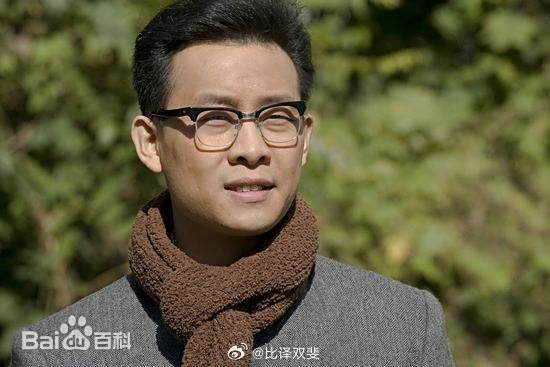 [超话]👓译汇总 1️⃣2011 《钢铁年代》 边立明 2️⃣201...