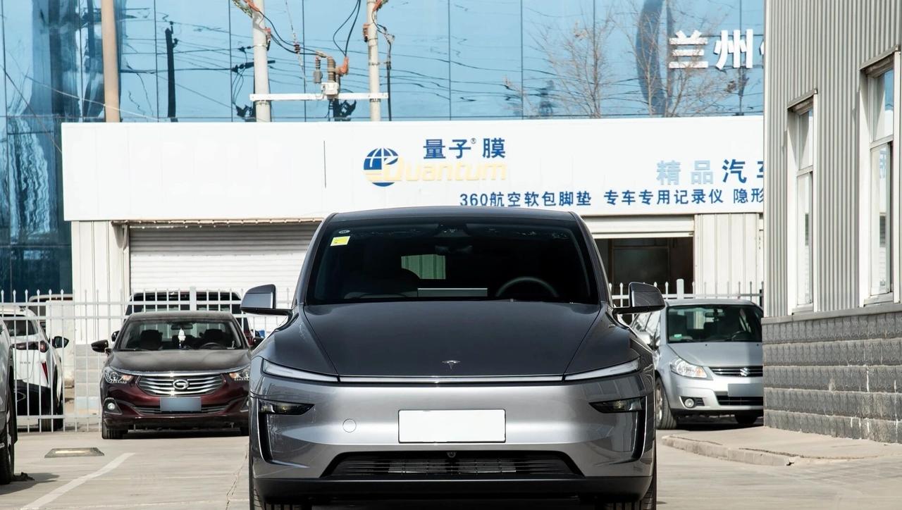 20-50万带智驾，5月销量前三测评上个月聊油车被朋友拉黑了——实属没跟上时代。