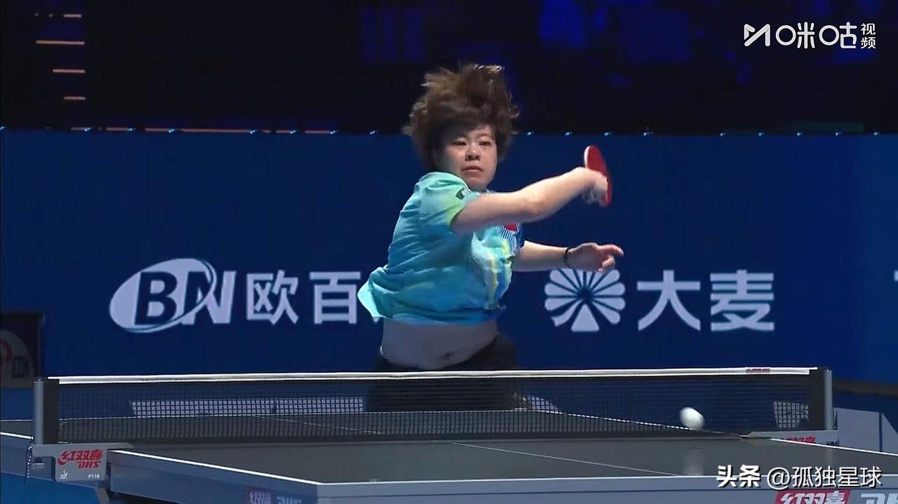 大迪这发型：总感觉她很累啊

大迪勇敢地换了发型，给我的感觉，是不是觉得头变大了