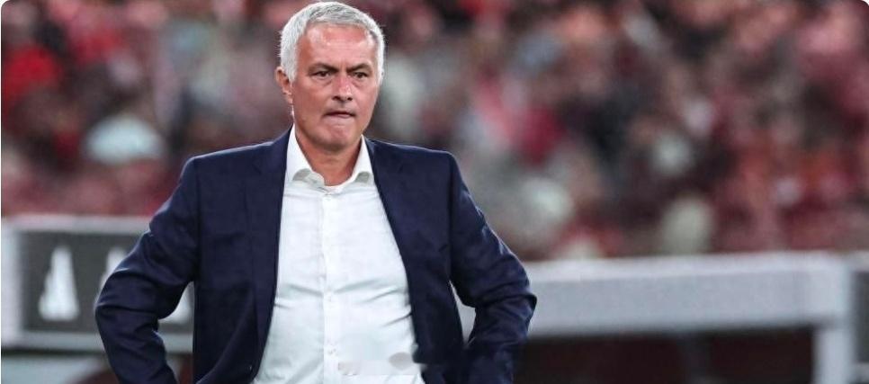 穆里尼奥否认重返皇马传闻 克洛普也是潜在人选在过去几天里，围绕皇马新帅人选的讨论