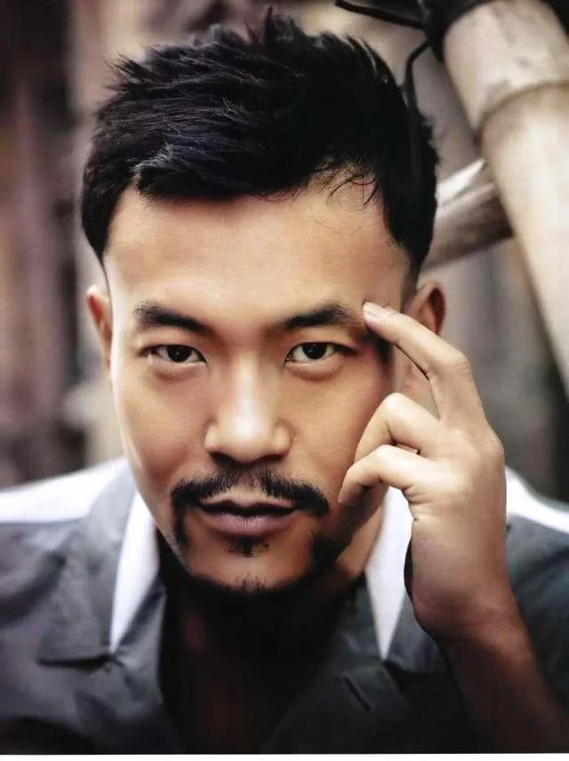 柏林影帝廖凡和黄晓明，谁的演技更好？你一定觉得这是道送分题。结果却出人意料，黄晓