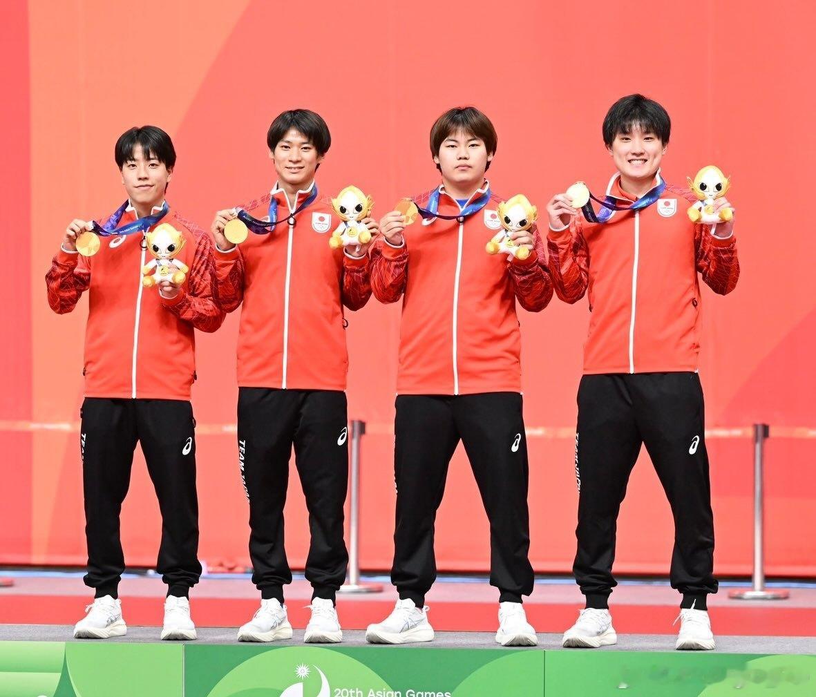 松岛辉空：2026 亚洲运动会团体赛：时隔60年再次夺得金牌 🥇男子双打：铜牌