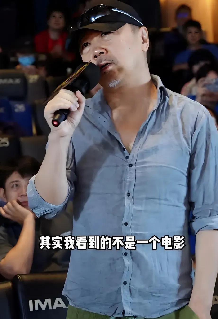 崔健评《戏台》：荒诞中的艺术与希望
 
在《戏台》北京首映礼上，崔健的发言真可谓