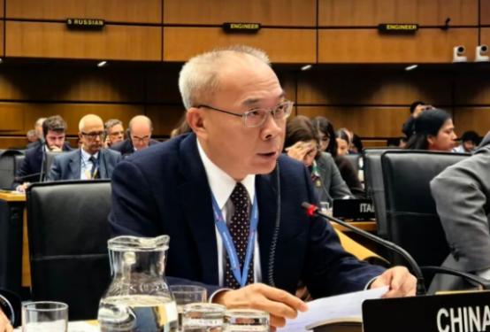 根据联合早报11月22日的报道，中国对日本又出一张王牌，这张牌从国际原子能机构入