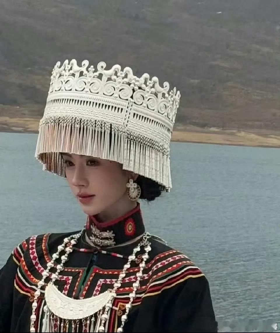 下次换我偶遇鞠婧祎吧