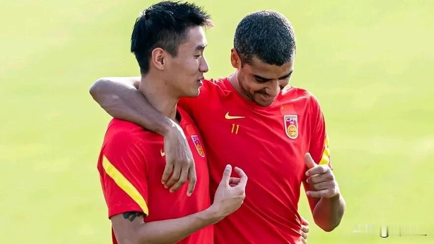 中超第12轮，相较于武磊的梅开二度，更欣慰得是阿兰、韦世豪也分别上演单场两球的好