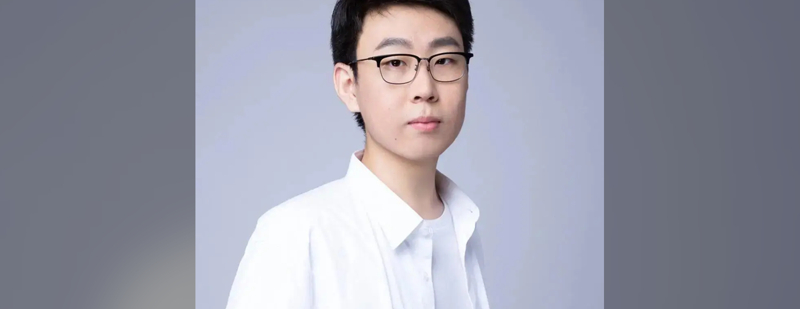 【#百度等来一位最需要的年轻人#】 百度不是没试过与年轻人产生交集。十多年前，闫