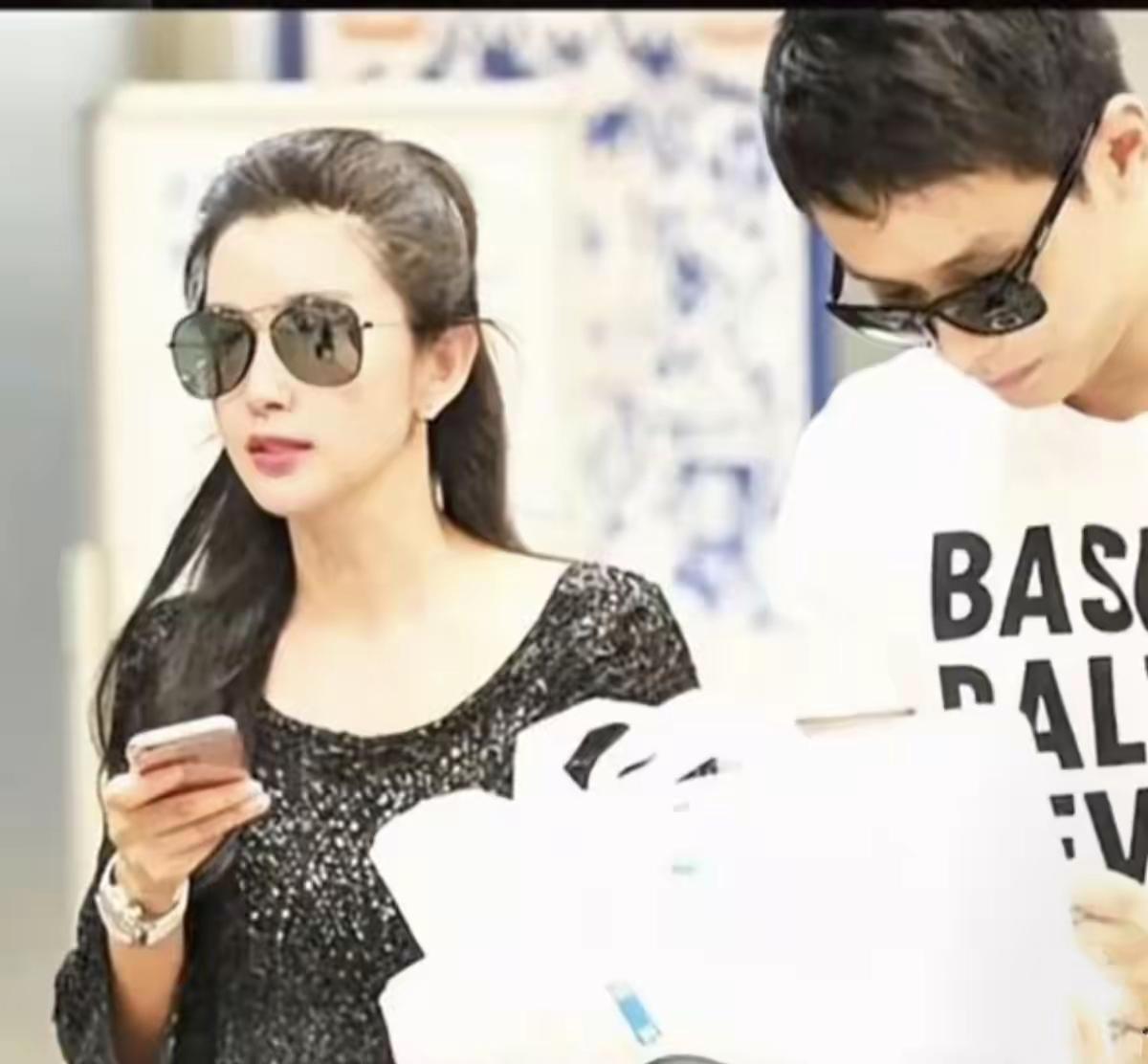 李冰冰名花有主了，她领这个男人就是想当妈妈了！这个男的不帅也不高，但就只有一个特