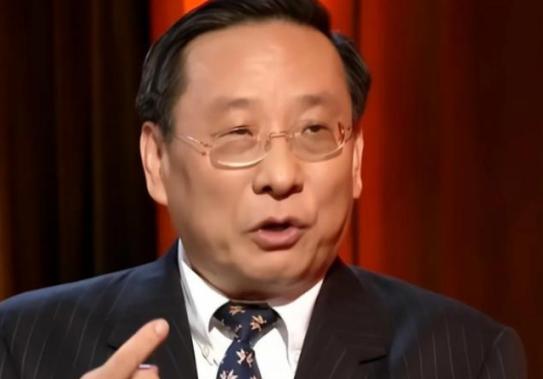 高志凯郑重提醒国人别盲目喊着对日开战，中日一旦擦枪走火，沿海商贸产业最先遭殃，长